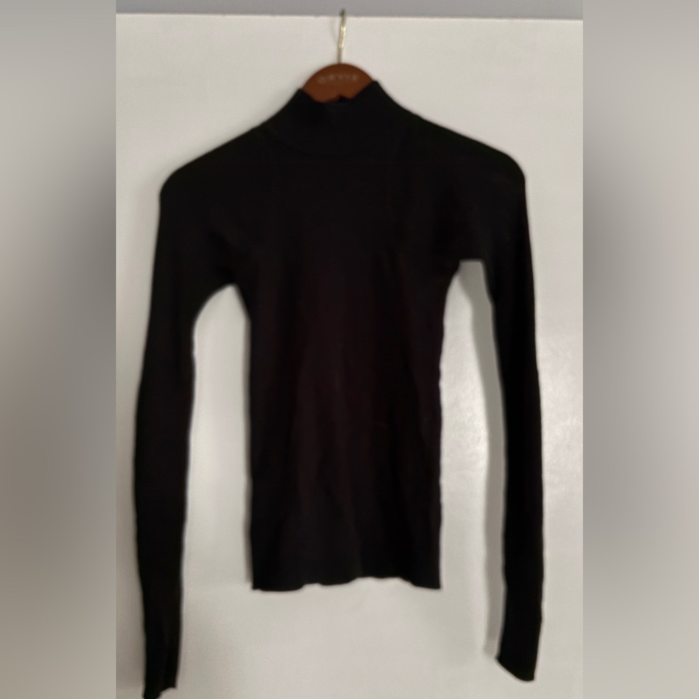 Lululemon knit turtle neck